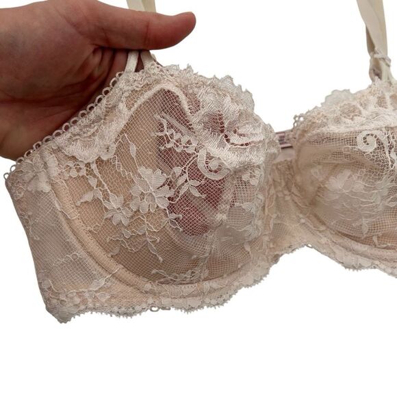 Victoria’s Secret Dream Angels cream lace push up without padding size 34D - Picture 2 of 5